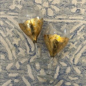 Elegant Gold Leaf Wine Glasses